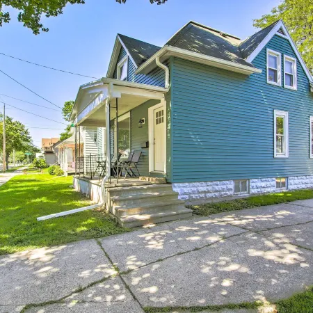 Appleton Abode Near Lake Winnebago and Downtown