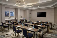 DoubleTree by Hilton Brunswick Hotels in Glynn County