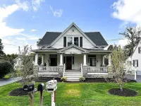 2Br Apt in Auburn • Waterfront• Finger Lakes • Skaneateles Nearby