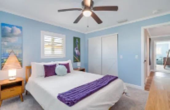 3-bedroom house in charming Saint James City with Canal Views!