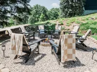 Spring Sales! Family Fun! 4 Private Bedrooms, Hot Tub, Game Room Hotels in Melrose Township