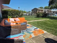 Waterfront 3-bedroom Lake Cottage on Tecumseh Island at Indian Lake!