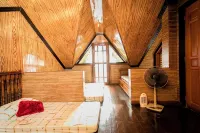 Heritage Filipino Villa with swimming pool at TJM Resort - The Main House