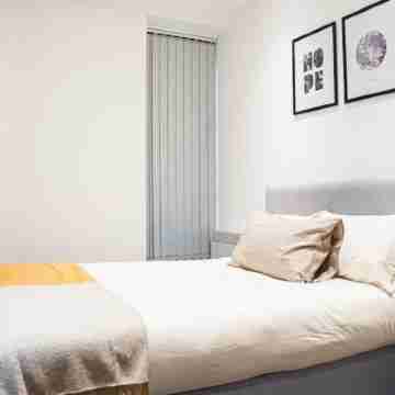 Luxury Short Stay Apartment Rooms