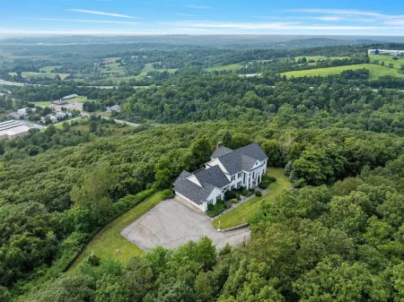 Spacious Smart Home Retreat on 14 Acres of Nature