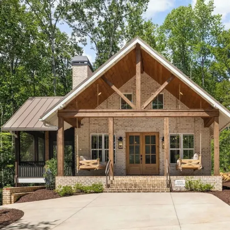 Hickory Cottage - 1bdrm Retreat