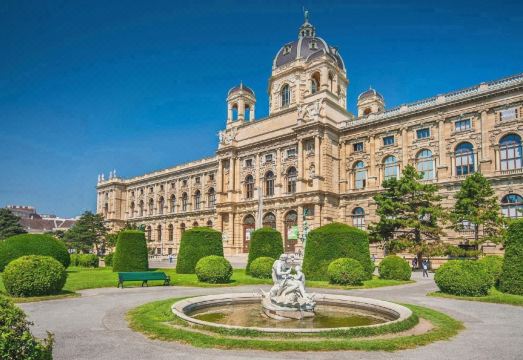 3. 레나스 도나우 ..