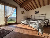 Il Casone, Villa with Swimming Pool and large garden Hotels in Bucine