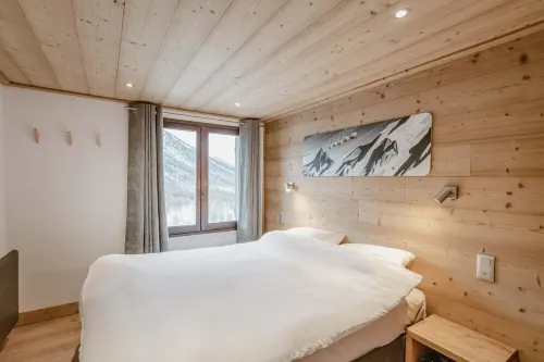 Chalet Belvédère, Spacious 12 Person, 5 Bedroom Chalet, Breath-Taking Views!