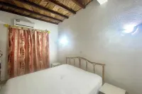 Villa for 14 people - Swimming pool and beach. Các khách sạn ở 