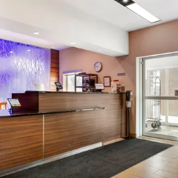 Comfort Inn & Suites Green Bay Stadium Area
