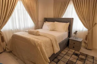 Sikadan Caros Villa Plus فنادق في 