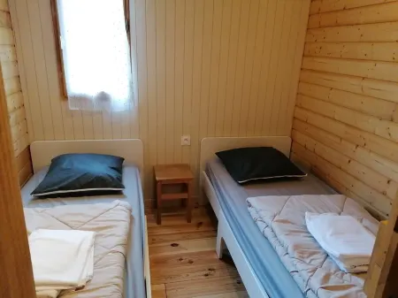 10-seater chalet with private spa.