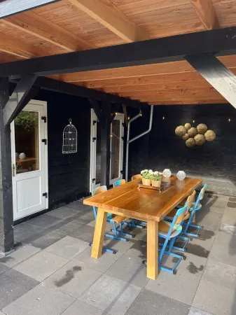 Luxe en Ruim Chalet met Airco aan het Leekstermeer. Huisdiervriendelijk Отели в г. Норденвелд