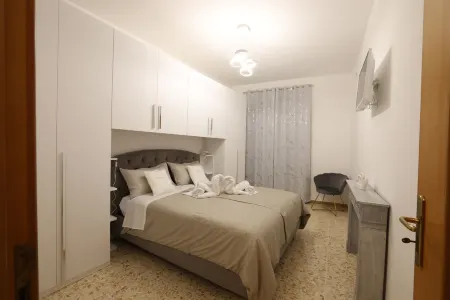 Indaterr House in Mola di Bari Отели рядом с достопримечательностью «Greetings from Mola di Bari»