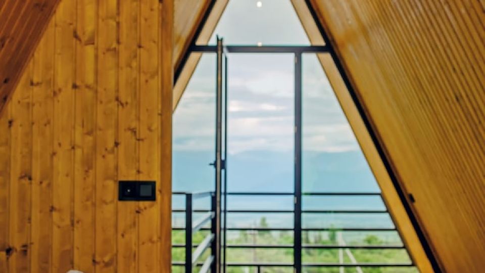 2 bedroom cabin in telavi