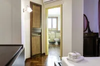 Luxury Palace - Penthouse by the sea Luxury penthouse 100 meters from the sea Hotels in Pozzallo