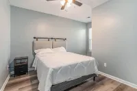 4-bedroom townhome in marvelous Conyers with WiFi, AC - 3-Star