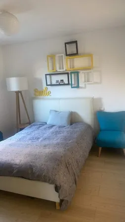 Maison Entière Avec Jardin Clos Proche lac de Serre-ponçon Отели в г. Шорж