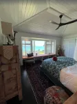 Luxury Lanikai Oceanfront Home! Hotels in Kailua