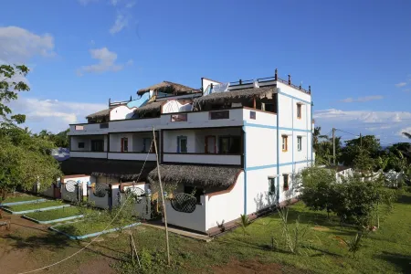 RESIDENCE DE LA BAIE, FEEL AT HOME WITH THE SERVICES OF A HOTEL