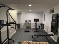 Private 1BD Basement Apartment w. Gym Hotels in Severn