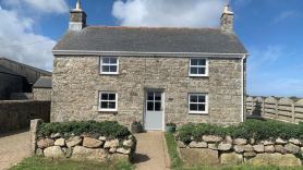 Folly Farm Cottage, Cosy, Secluded Near to St Ives