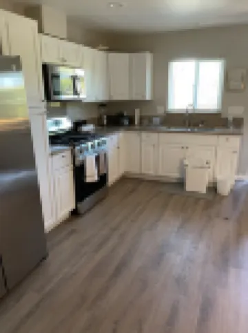 Private Bungalow Under the Oaks