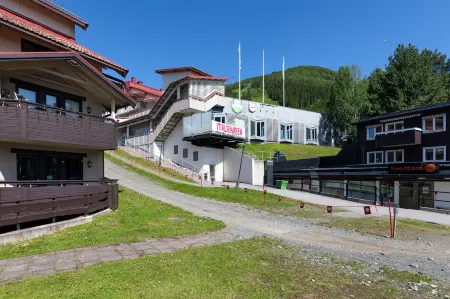 Åre Travel - Mitt I Åre 2 Отели рядом с достопримечательностью «Åre ski resort»