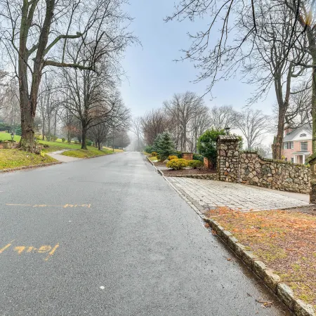 Montclair Vacation Rental ~ 7 Mi to Newark!