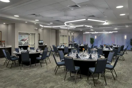 Hilton Garden Inn Eugene/Springfield Отели в г. Спрингфилд