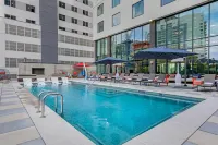 Cambria Hotel Austin Downtown - Rooftop Pools
