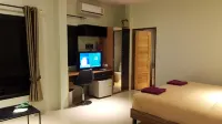 Farm Terrace Hotels near Sakunothayan Waterfall