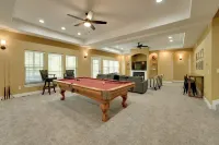 4 Mi to Branson Landing: Huge Home w/ Game Room! - Homestays