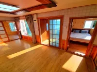 Seosan Pine Sea Pension Hotels in Seosan