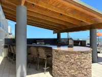 Georgian Inn Beach Club