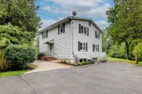 Pennington Home w/ Deck ~ 9 Mi to Princeton! - 3-نجوم