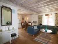 Cozy Cottage in Roussines, Dordogne