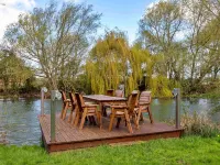 Mill Retreat in Lincolnshire near Stamford