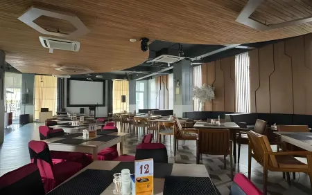 We Hotel Lubuklinggau