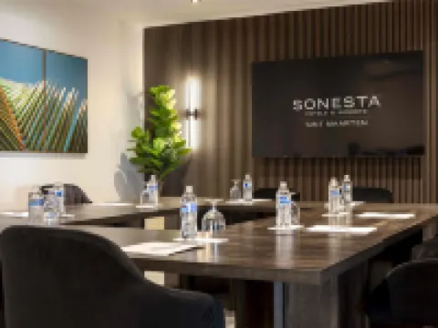 Sonesta Maho Beach All Inclusive Resort Casino & Spa Hotéis em Lowlands