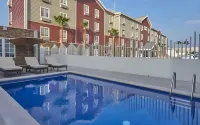 Extended Suites Monterrey Aeropuerto - Familien
