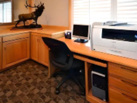 Econo Lodge Inn & Suites Vernal Near Dinosaur Monument Hotels in Uintah County