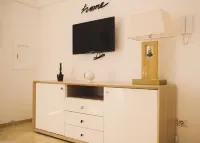 The Little House at No. 30