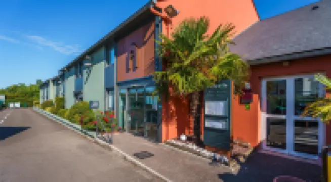 Campanile NATURE - Dijon Est Saint-Apollinaire Hotels in Saint-Apollinaire