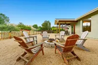 Fireside Nights | Golf & Hikes | Pet & RV Friendly