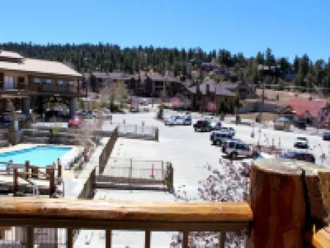 Holiday Inn Resort THE LODGE AT BIG BEAR LAKE by IHG Hotels in Big Bear Lake