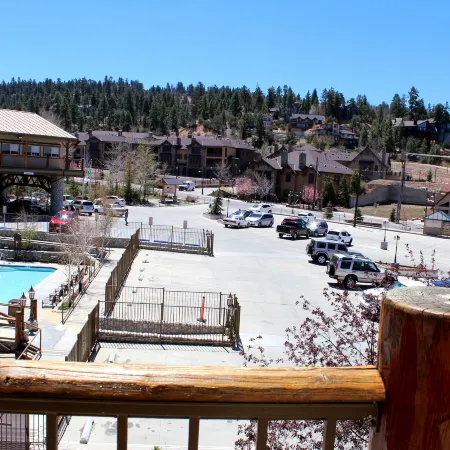 Holiday Inn Resort THE LODGE AT BIG BEAR LAKE by IHG
