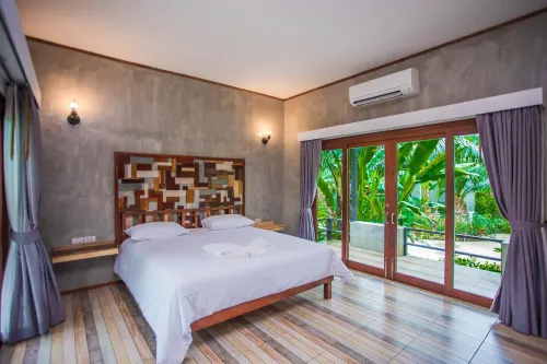 Palm Pran Resort Hotels in Pran Buri