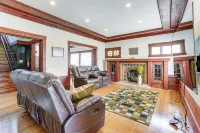 Stroll to SF Bay Beaches! Cozy Home in Alameda